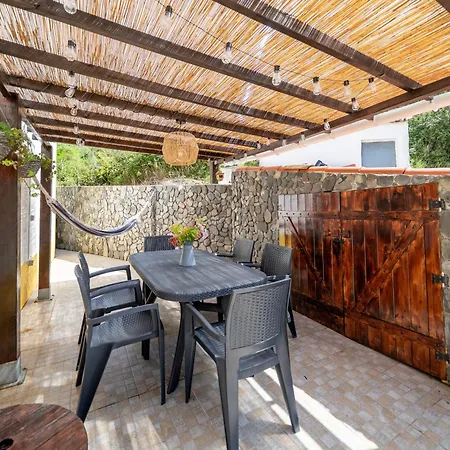 Casa Do Sol Holiday home Bordeira (Bordeira)
